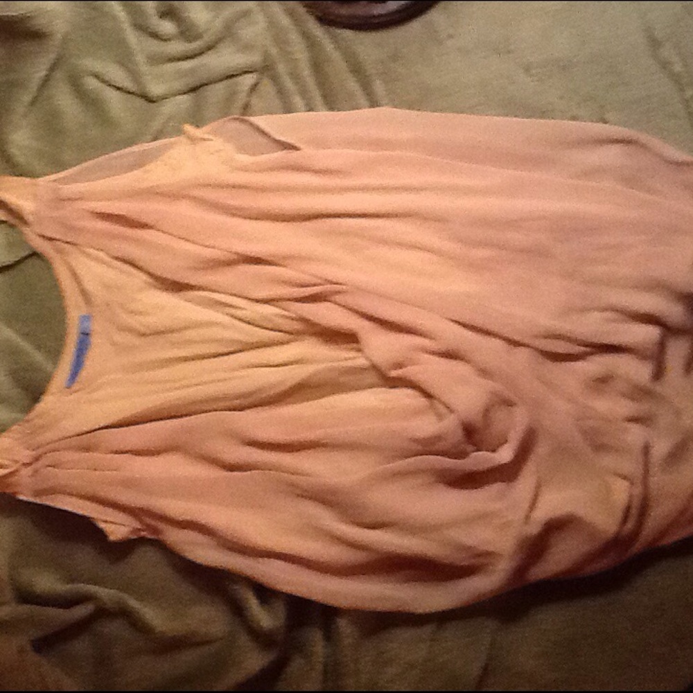 Peach Tank
